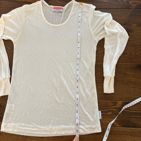 Terramar Womens Thermasilk Top | Base Layer | Long Underwear | Medium 100% Silk - Picture 7 of 9